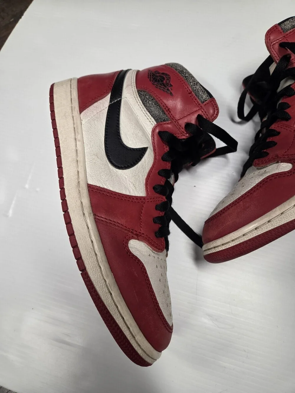 Jordan 1 Retro High OG Chicago Lost & Found 2022 DZ5485-612 Men Size 8 / Wm 9.5